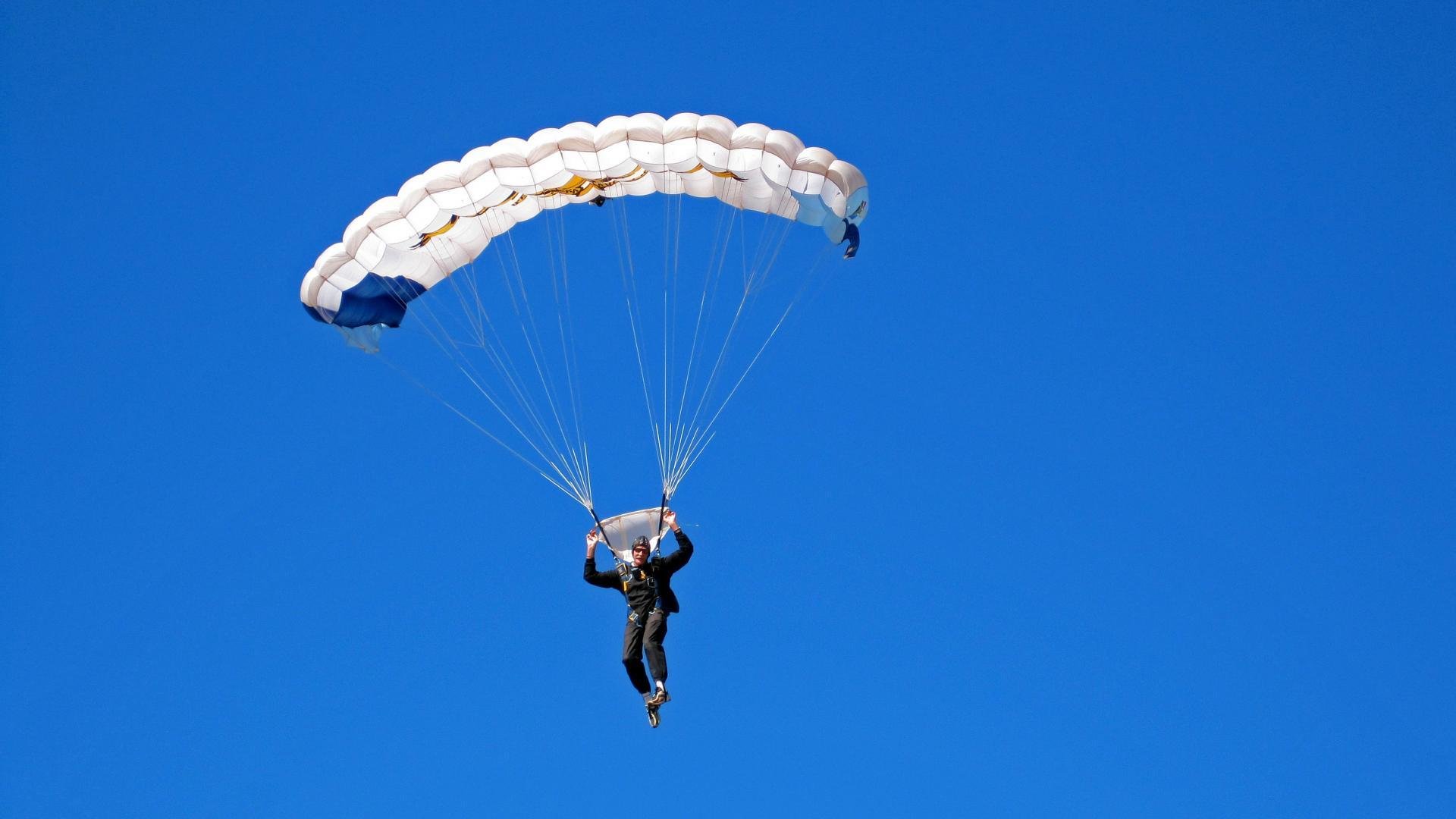 中国队赢得团体赛冠军，再度卫冕，中国队冠军项目