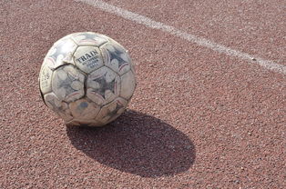 开云体育网站-竞技与娱乐：多元化发展推动足球持续火热，竞技体育 足球